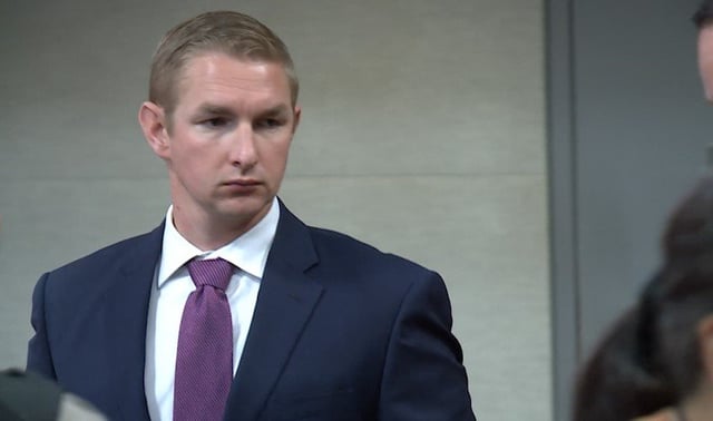 Sentencing hearing begins for APD officer found guilty of deadly conduct