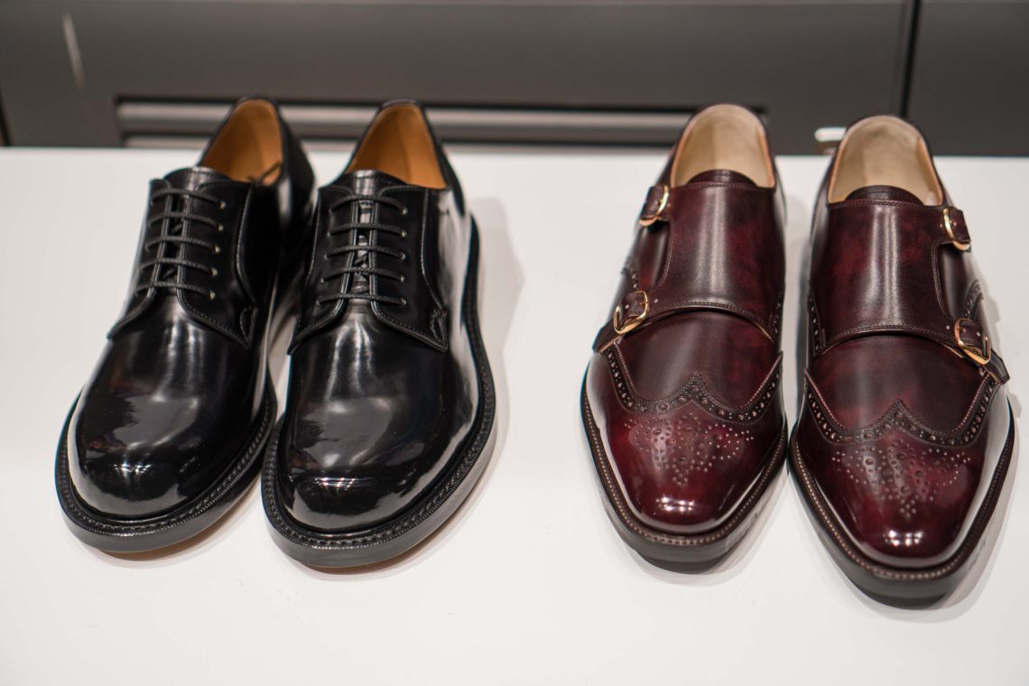 His two pairs that were shined in the final, to the left the cordovan one, the right in museum calf.