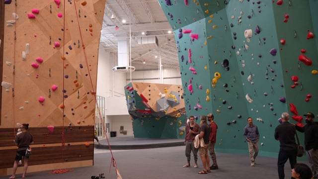 Austin’s Crux Climbing Gym sued over climbing walls