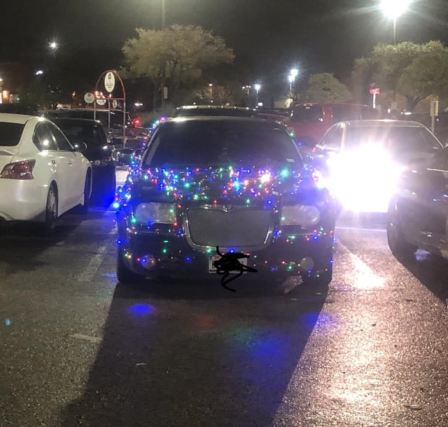 Someone at the Tech Ridge H-E-B seems to be in the Christmas spirit. 