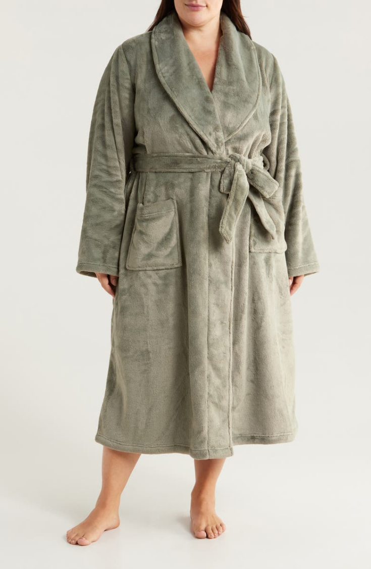 Shawl Collar Plush Robe